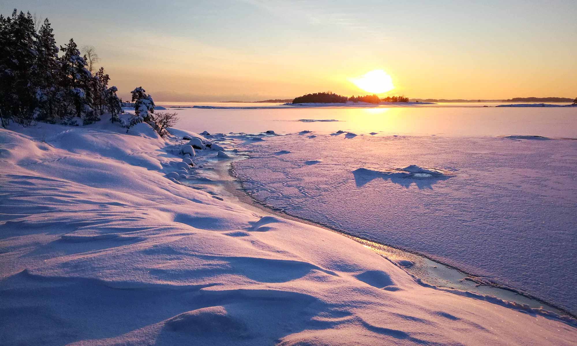 Hiking in Helsinki archipelago
