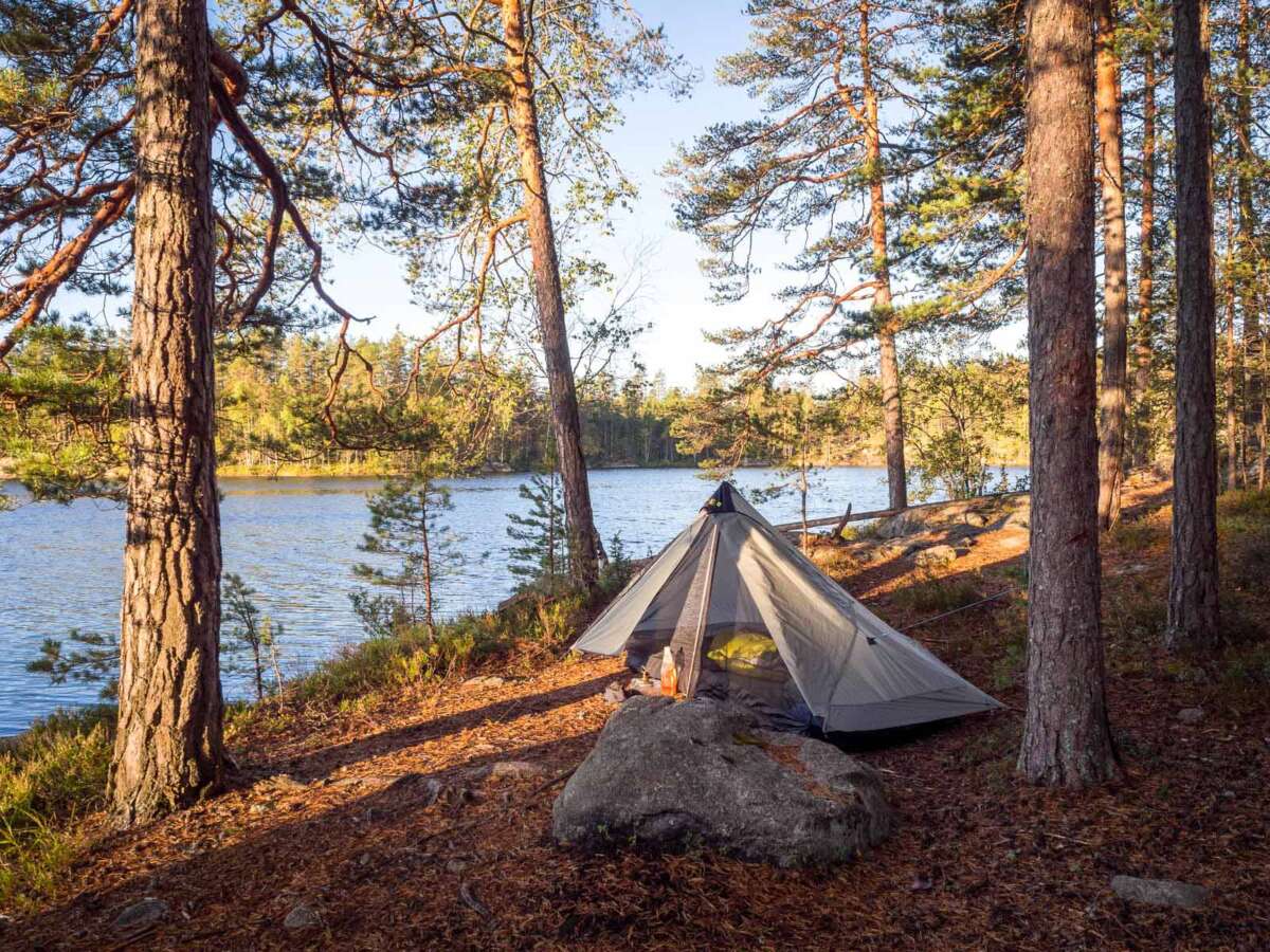 Camping in Nuuksio National Park on beginners camping course